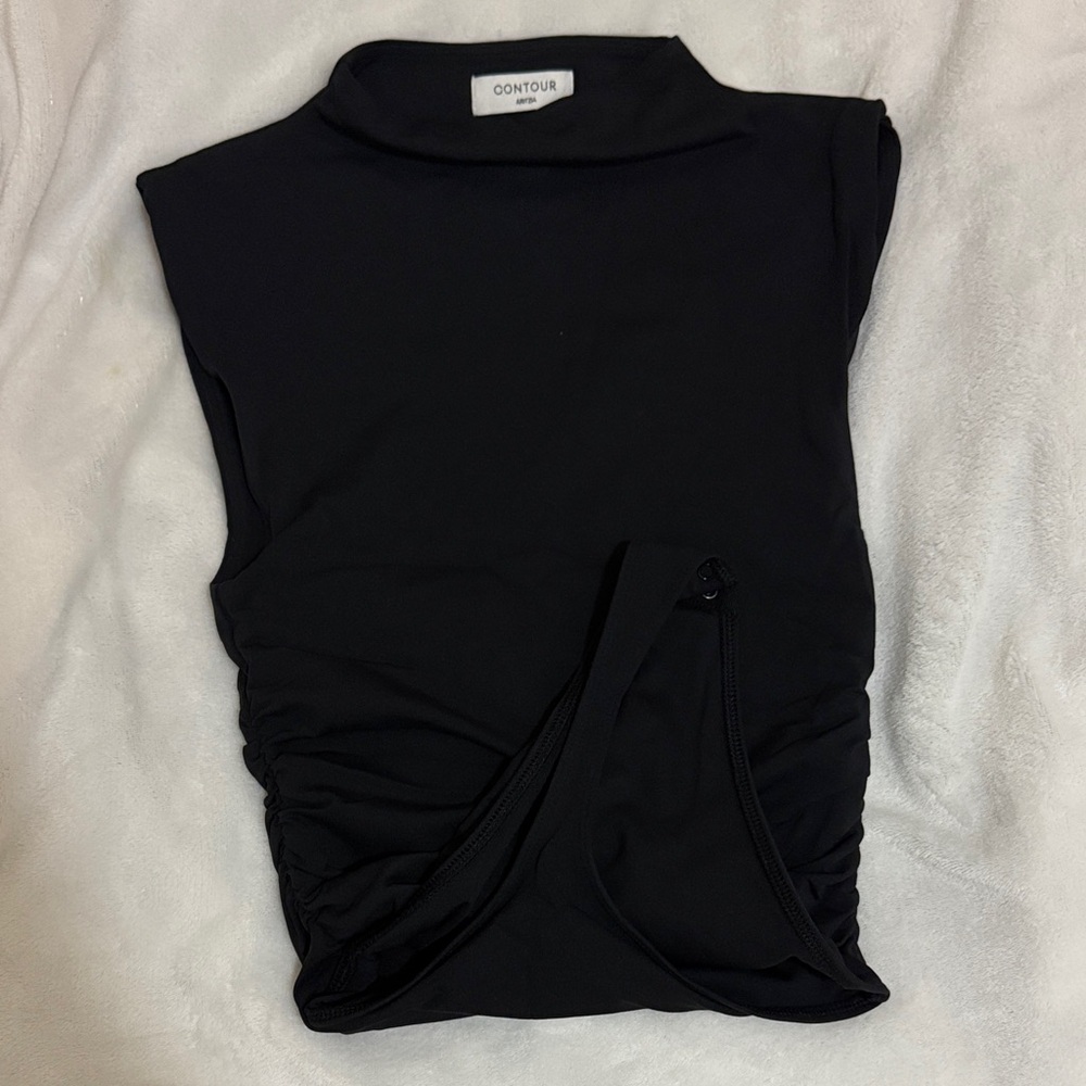 Aritzia Mock Neck Sleeveless Bodysuit